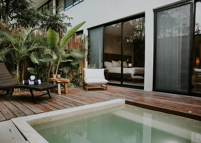 Spacious 1BR Condo Concierge Private Pool in Tulum