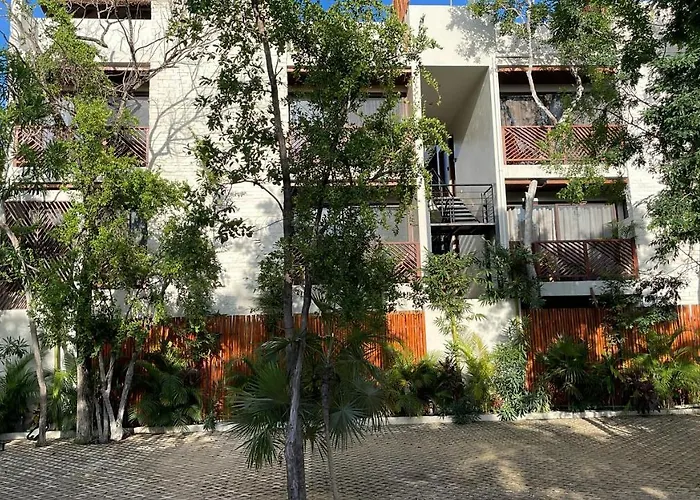 Taanah Poolview 1Br Apartment Ecochic