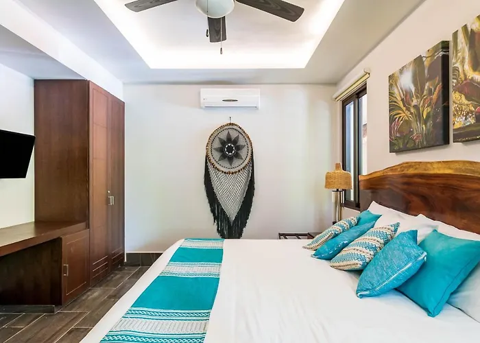 2Br Luxury Suite With Infinity Pool In Aldea Zama