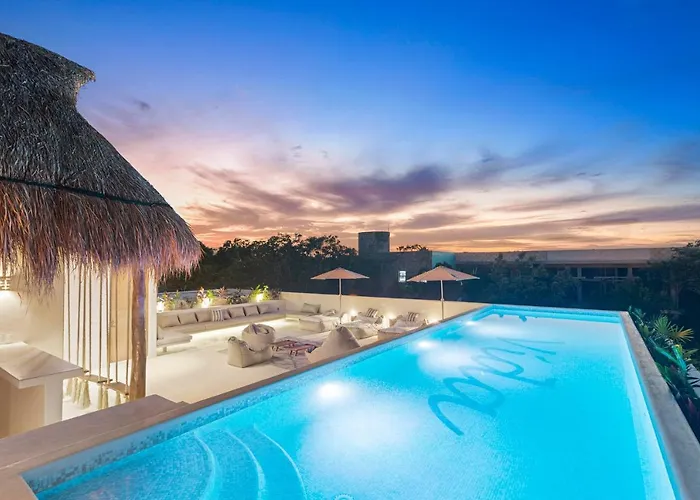 Casa Vida Luxury Villa 5bd 7br sleeps up to 15 in Aldea Zama Tulum
