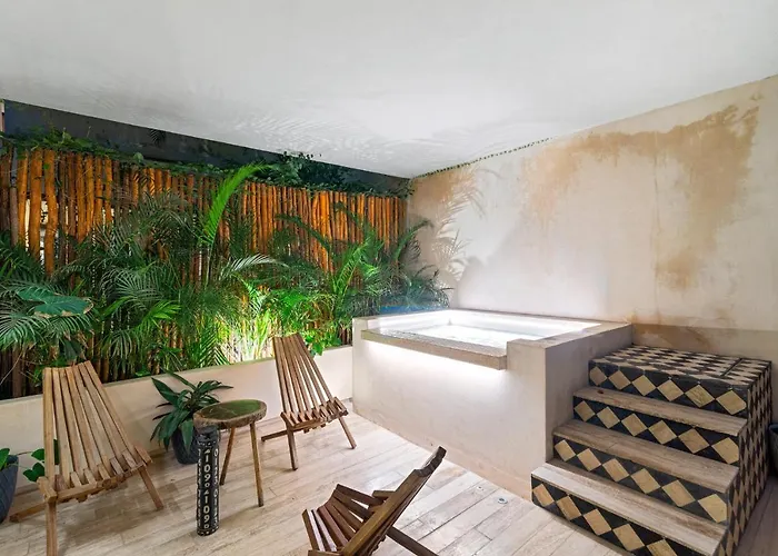 201 Beautiful Apartment With Private Pool