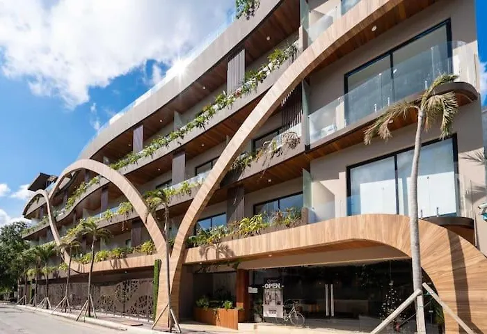 Menesse Tulum By Andiani Travel