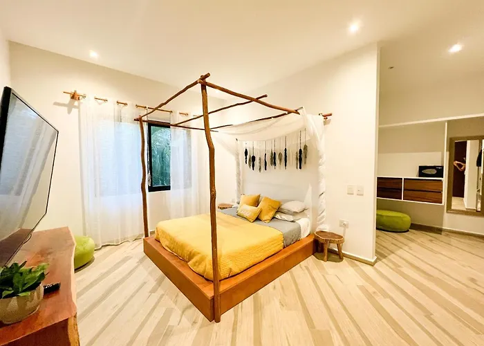 Spacious&cozy apt 1BDR 2 BTHR