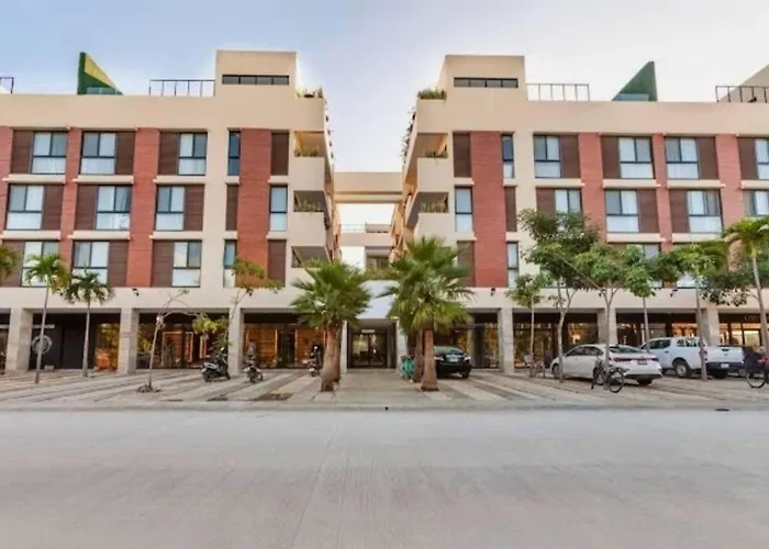 Spacious 3 Bed Penthouse With Rooftop And Gym
