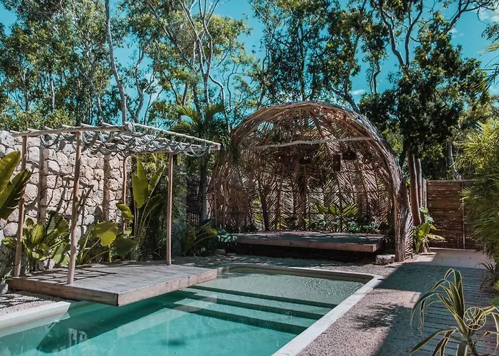 Jungle Hideaway 2Br/Plunge Pool