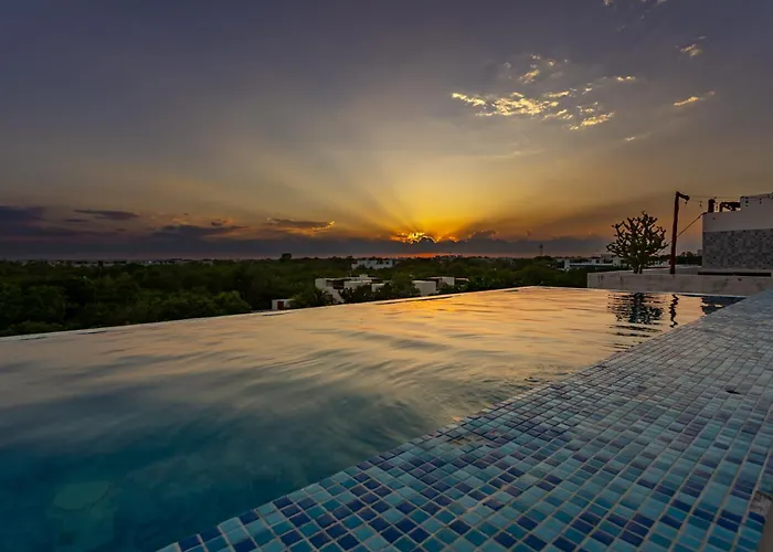 Penthouse With Private Pool