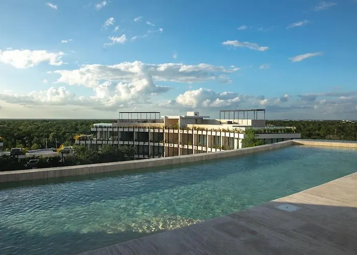 Mistiq Jungle Loft ~ Pool & Gym