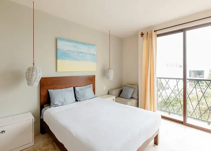 Dream Apartment With Private Patio With Pool And Grill