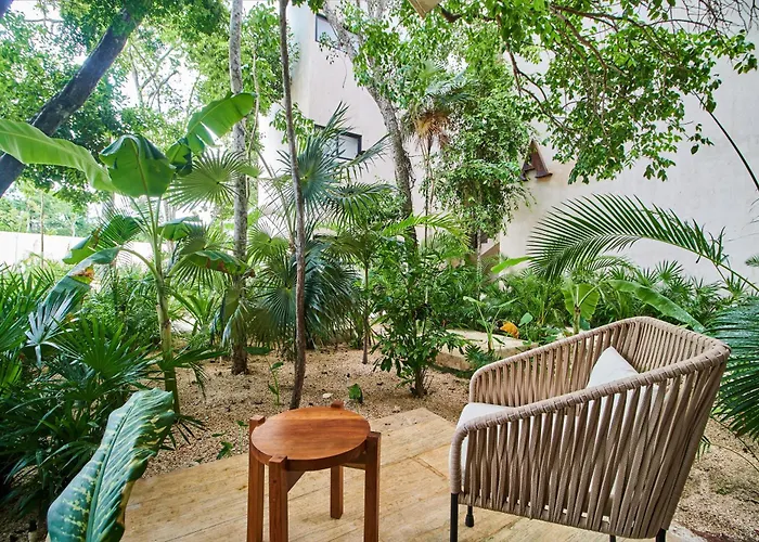 Ariel - Beach Club Access & Gym & Pool & Coworking