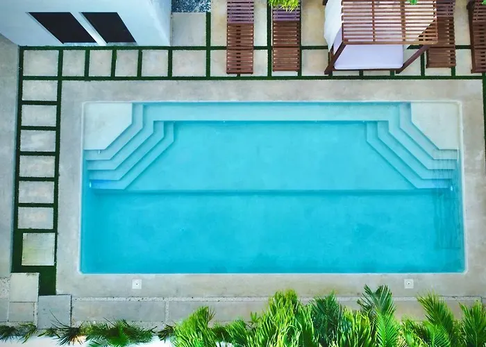 Stunning Villa In The Heart Of La Veleta - Casa Jardin