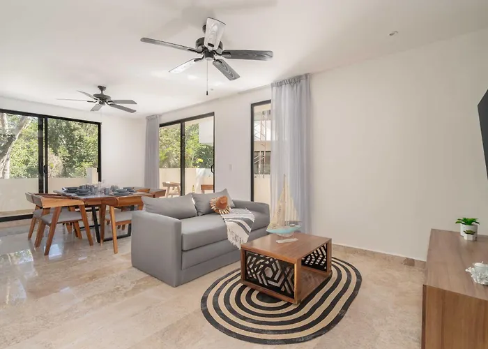 2 Bd With Private Plunge Pool And Terrace