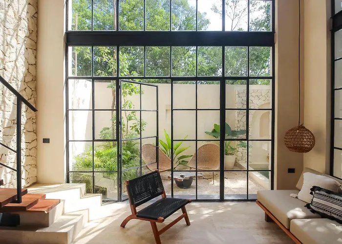 Luxury Townhouse With Private Pool In La Veleta