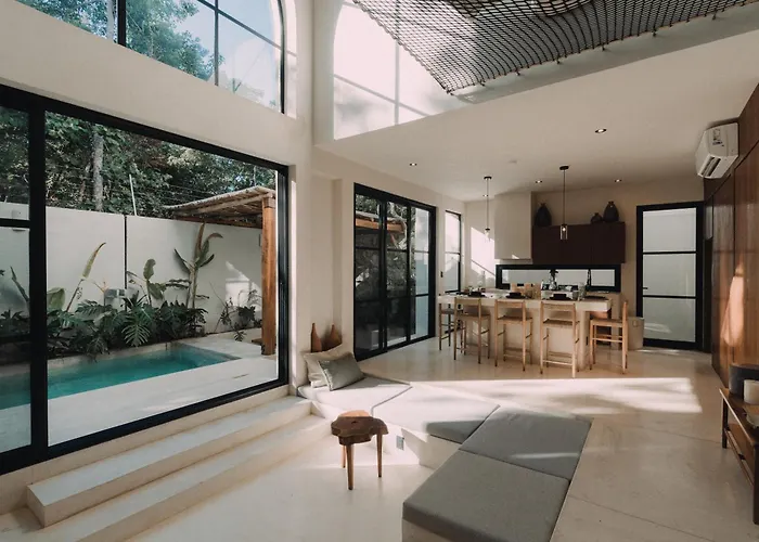 Architects Dream Stylish 4-Bedroom Home