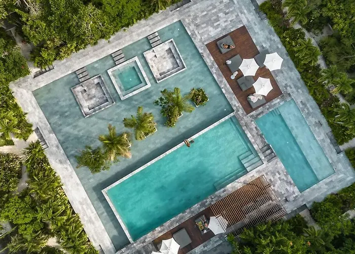 Mistiq Luxury Getaway