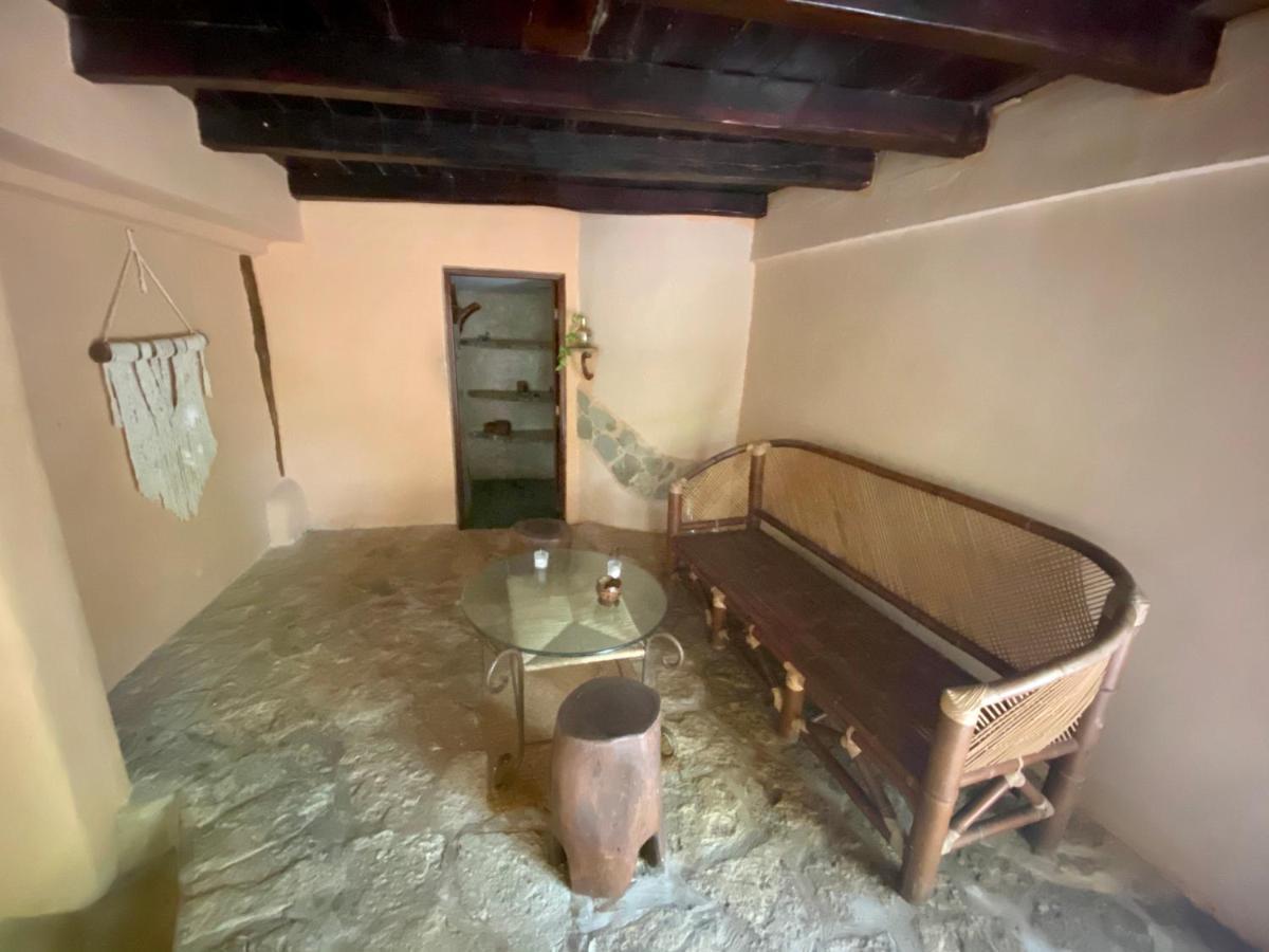 Maya Lodge