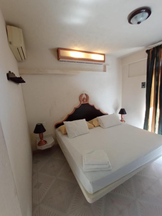 Hotel Cristina 2*