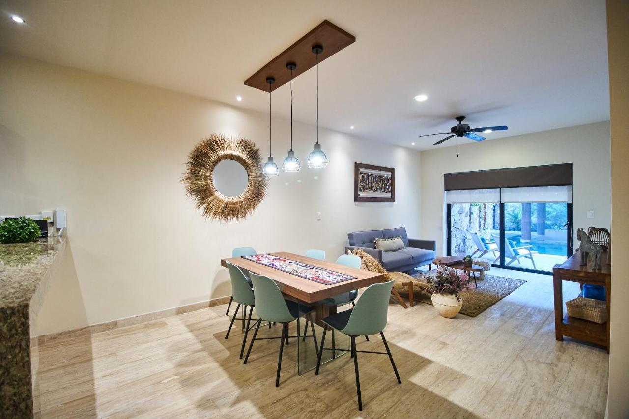 Apartamento Luxury Poolside Gem With Pool, Jacuzzi & Gym *