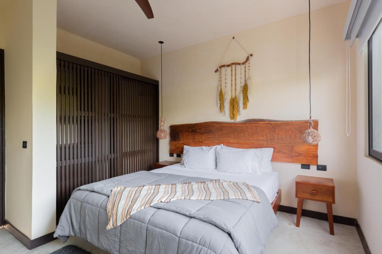 Casa Asana By Lockey *