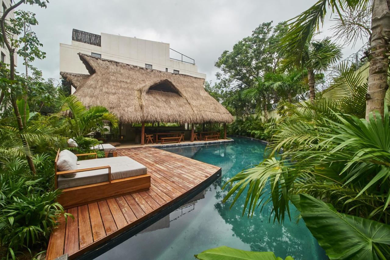Don Quijote - Private Pool & Club Access Apartamento
