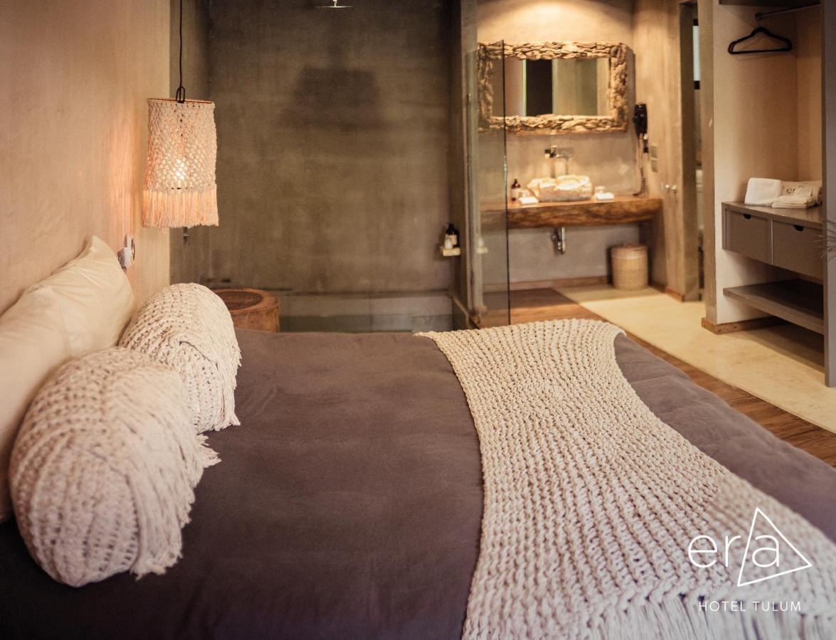 Era & Hotel 4*