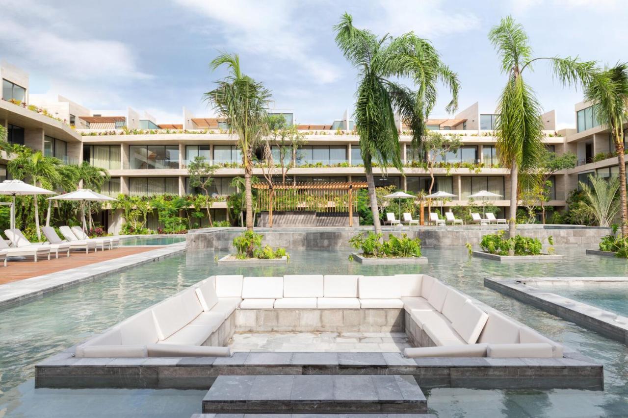 Marvelous With Unique Pool And Extraordinary Amenities *