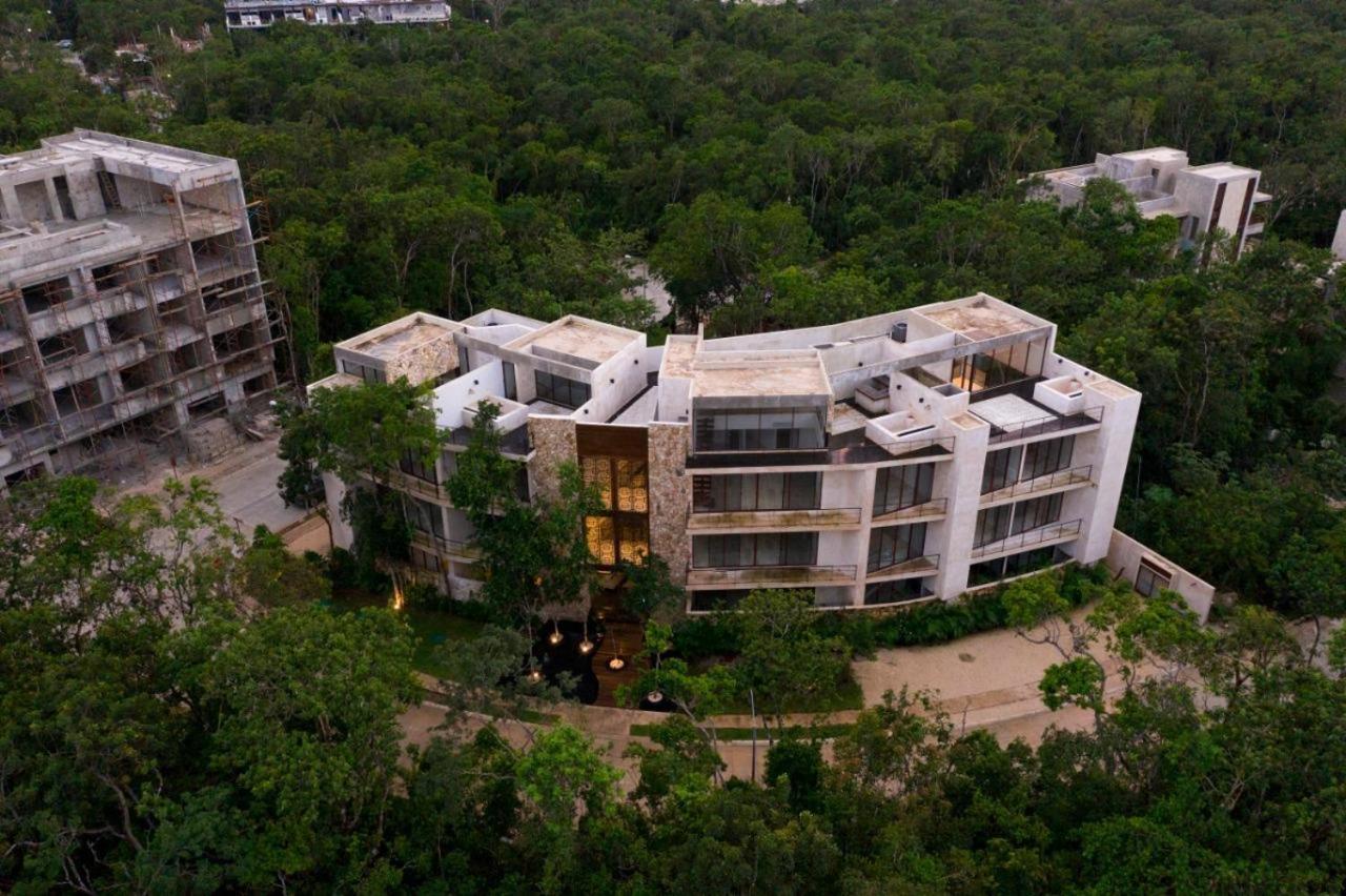 The Drunk Luxury * Tulum