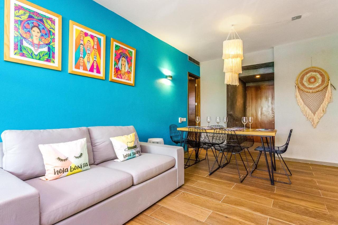Chic In The Heart Of By Stella Apartamento *
