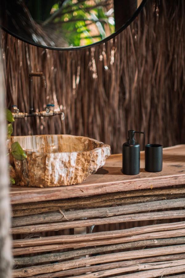 Uman Glamping & Cenote