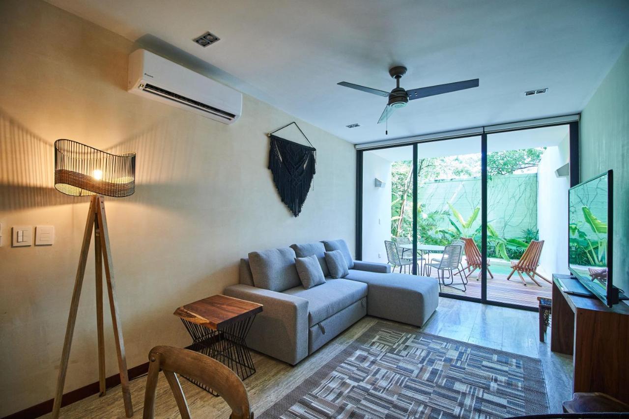 Odyssey - Private Plunge Pool & Club Access *