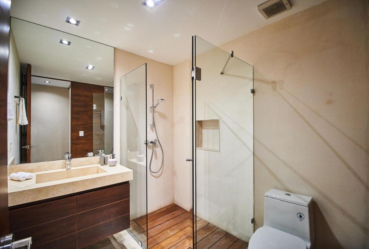 Odyssey - Private Plunge Pool & Club Access