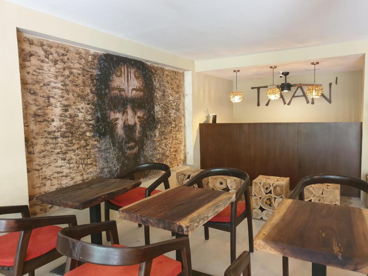Taan' Hotel