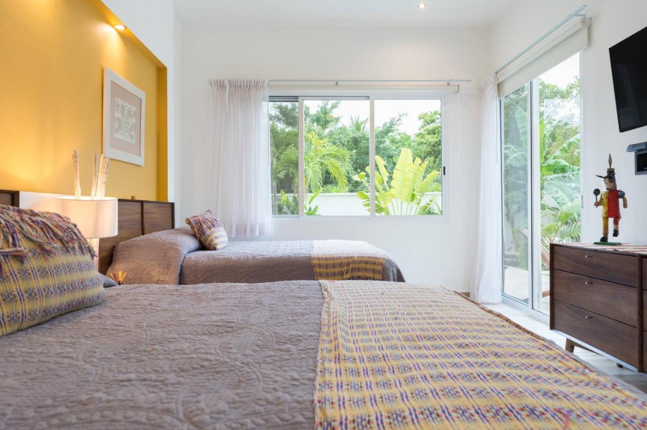 Chic & Mexican Villa, A True Oasis Pool, Security *