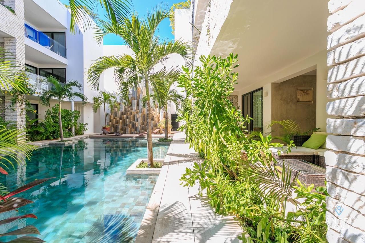 Beautifully Minimalistic Studio Wrapped In Nature By Stella * Tulum