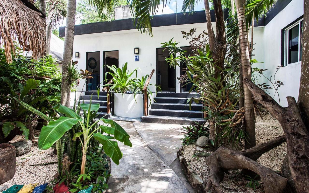 Hostal Oryx *
