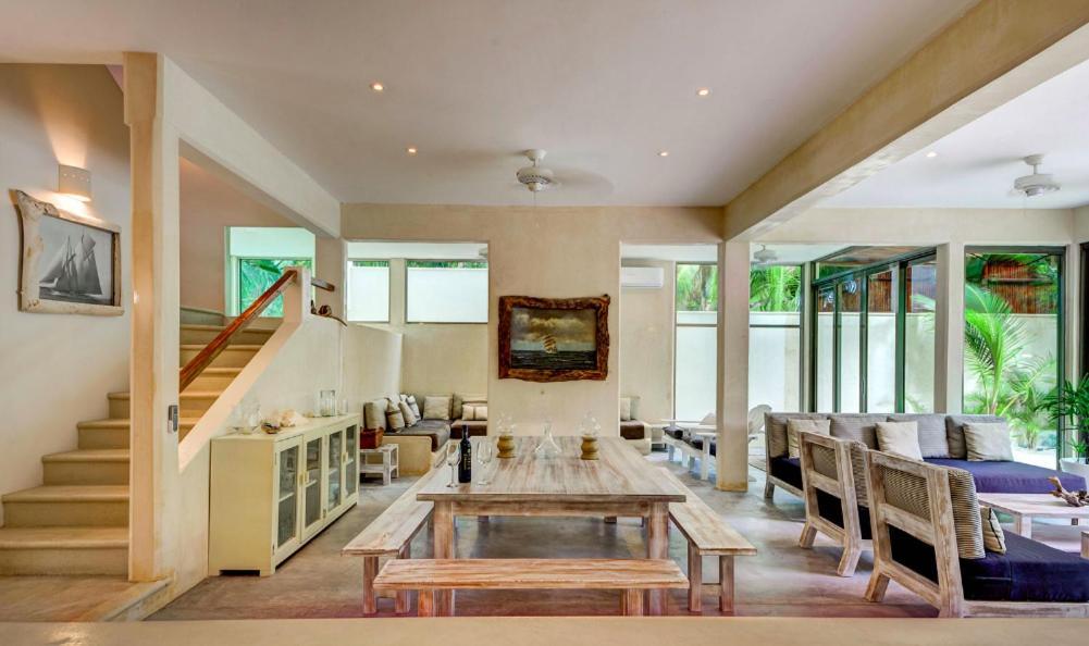 Soliman Bay Villa-pay 4 5 At Tripintravel Villa
