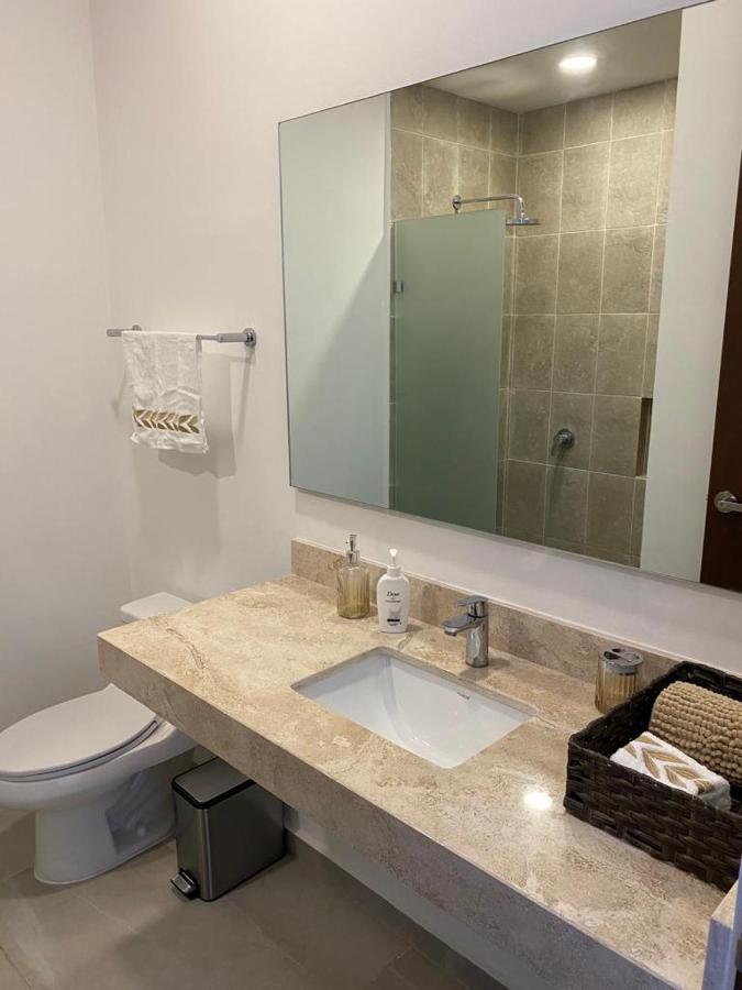 Luxury Jungle 2bd Condo, Fast Wifi, Private Pool Tulum