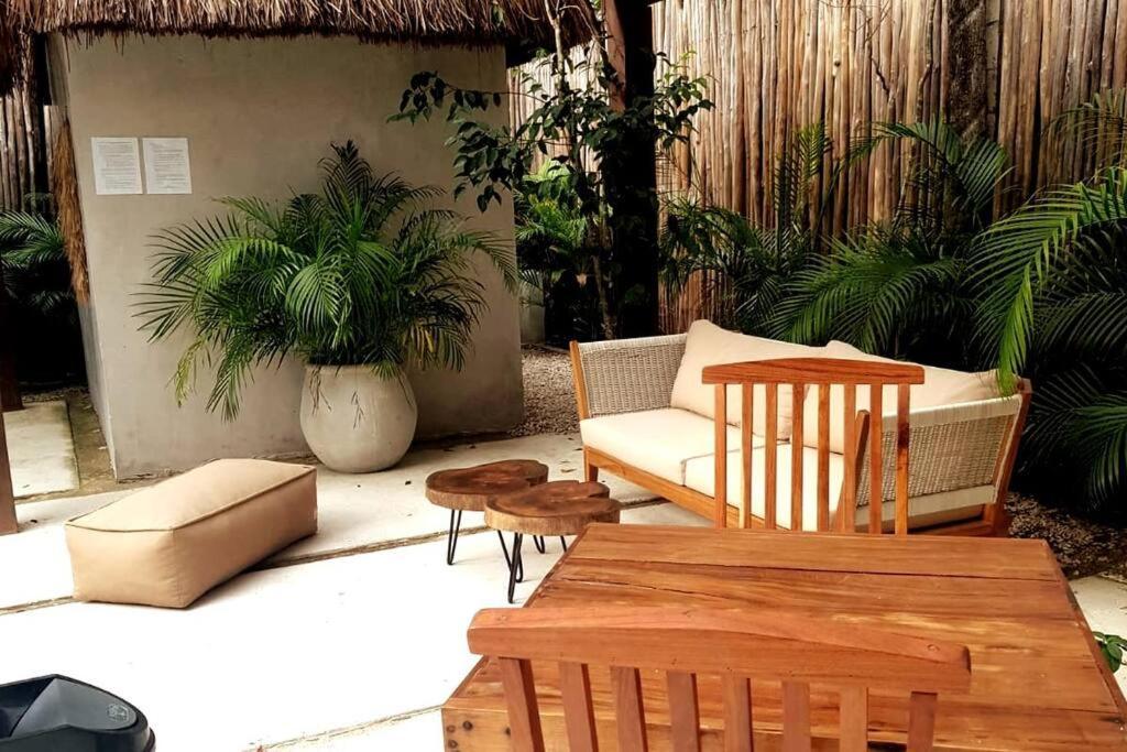 Taanah Poolview 1br Ecochic Apartamento *