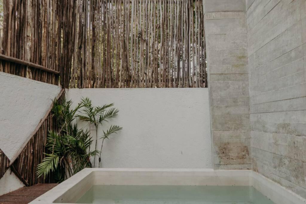 With Private Plunge Pool At Madara Apartamento