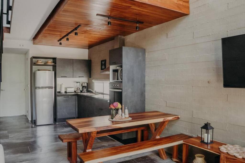 Luxury Penthouse Three-stories At Madara Apartamento