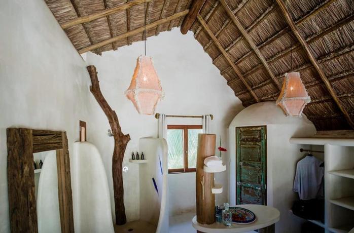 Beachfront In Beach- Location! Villa *