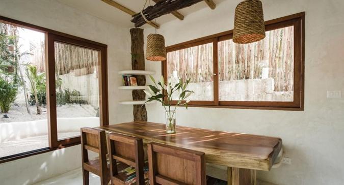 Beachfront In Beach- Location! Villa