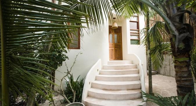 Beachfront In Beach- Location! Villa *