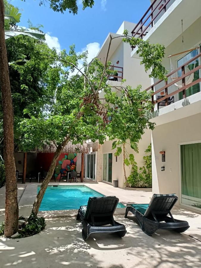 Nah Apartahotel 3*