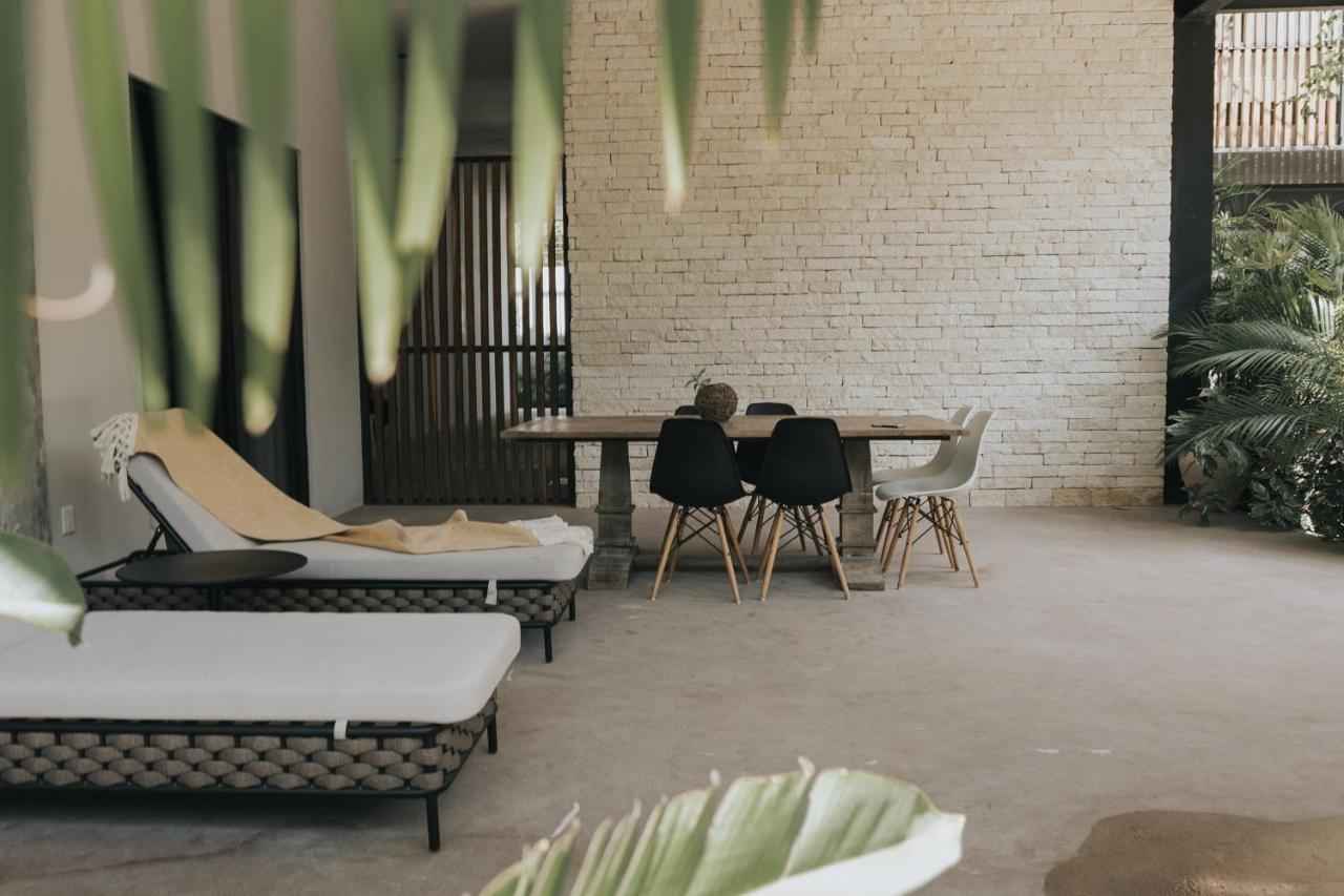 Mudra * Tulum