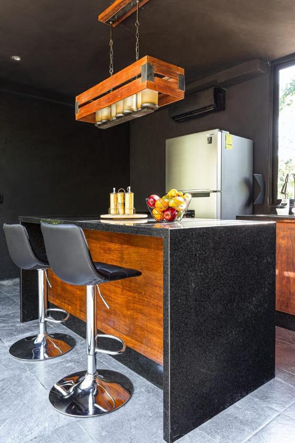 K NAJ- Tiny House con cenote natural privado.
