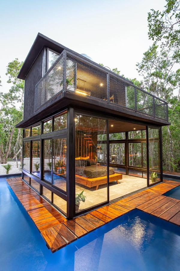 K NAJ- Tiny House con cenote natural privado.