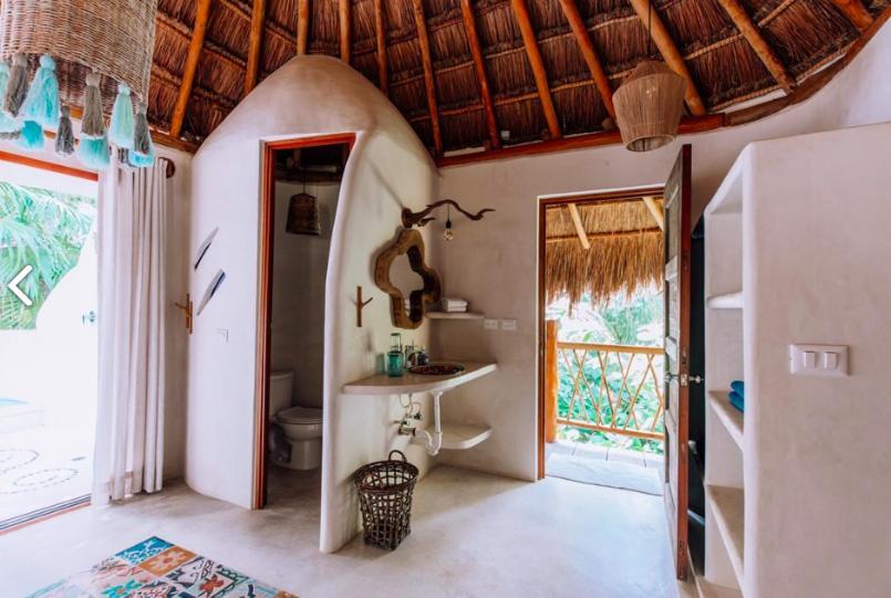 Beachfront In Beach- Location! Villa *