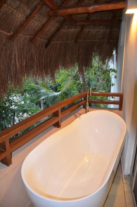 Beautiful With Pool *