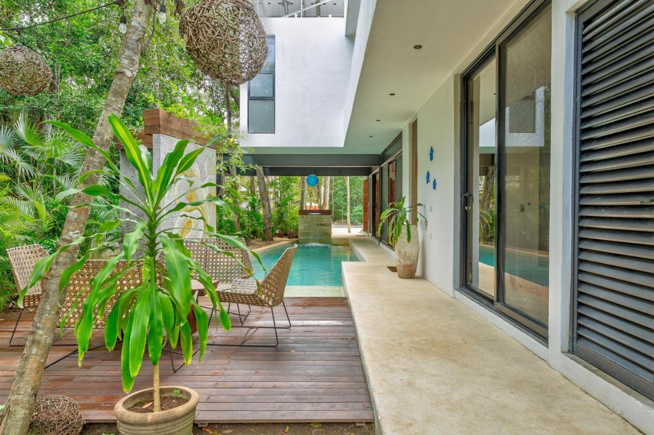 Special Offseason Promo I With Pool, Gated Area Villa