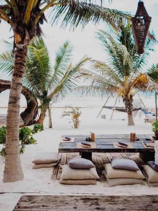 Chic-modern Apt W/pool, Garden, Parking & 3 Bikes Apartamento Tulum